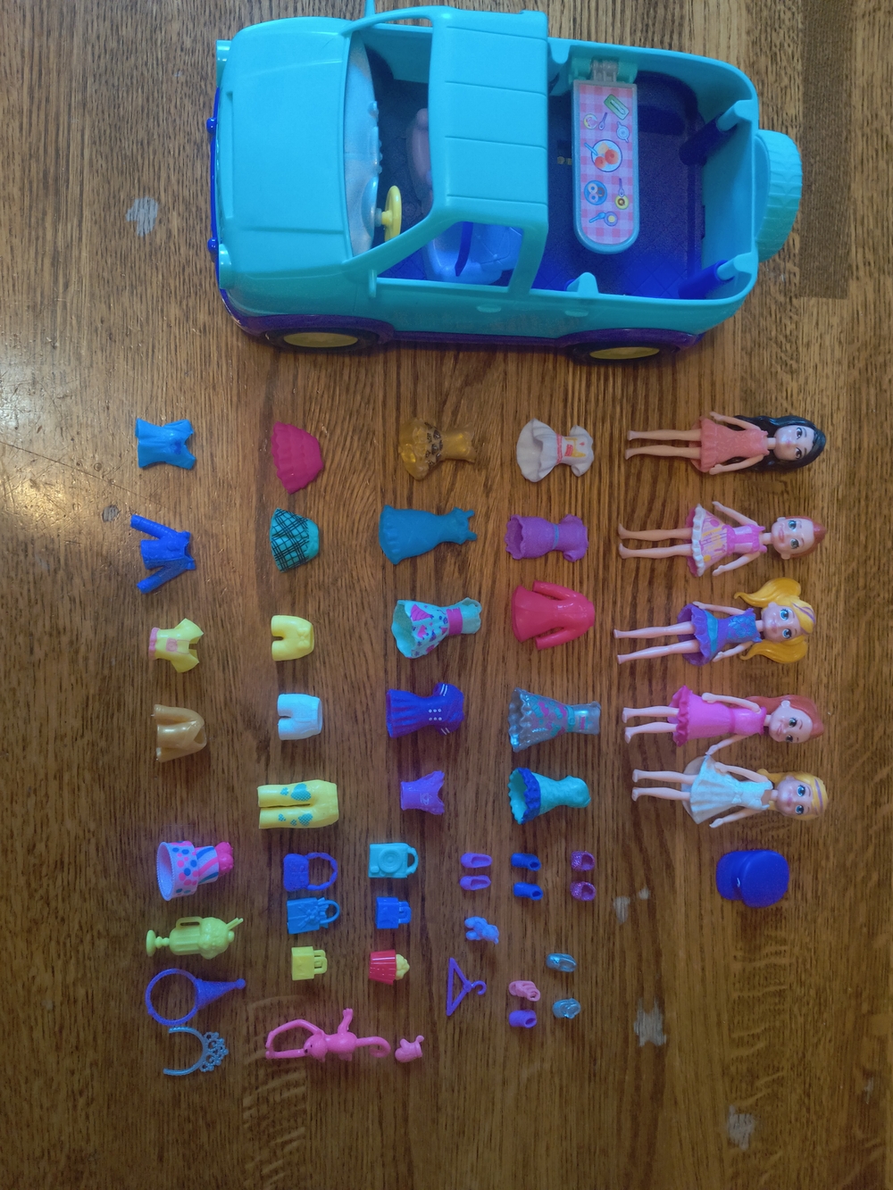 Mattel Polly Pocket Travel Adventures Lot - Teal SUV Cruiser, 5 Narrow Feet...